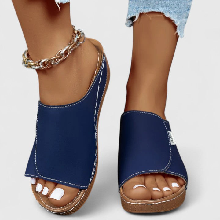 CELESTRIA | ORTHOPEDIC SANDALS